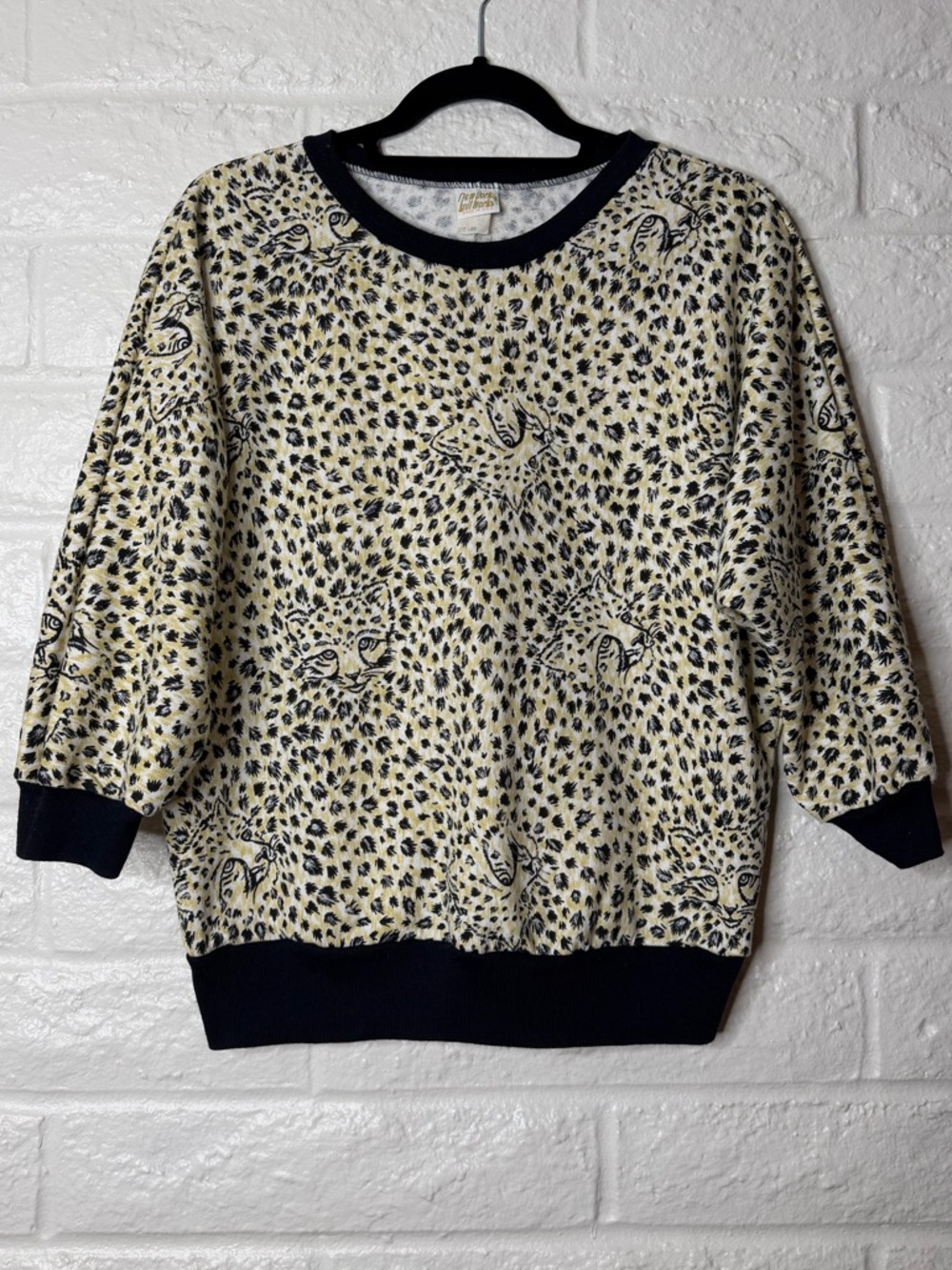 Women’s Crew Neck Leopard Print Sweater Vintage Made in USA Cat Animal Print
